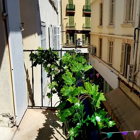 Apartment Loft Old Town - New 2018 ! Antibes